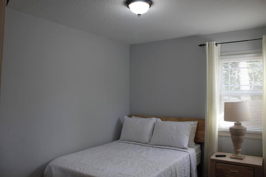 ☆The Oasis In Murray Hill☆ -Sleeps 8- Wifi- Cozy Jacksonville Exterior photo