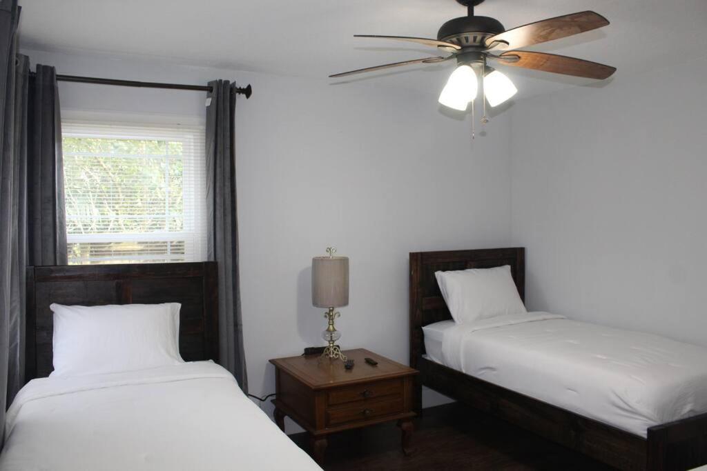 ☆The Oasis In Murray Hill☆ -Sleeps 8- Wifi- Cozy Jacksonville Exterior photo