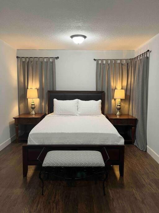 ☆The Oasis In Murray Hill☆ -Sleeps 8- Wifi- Cozy Jacksonville Exterior photo